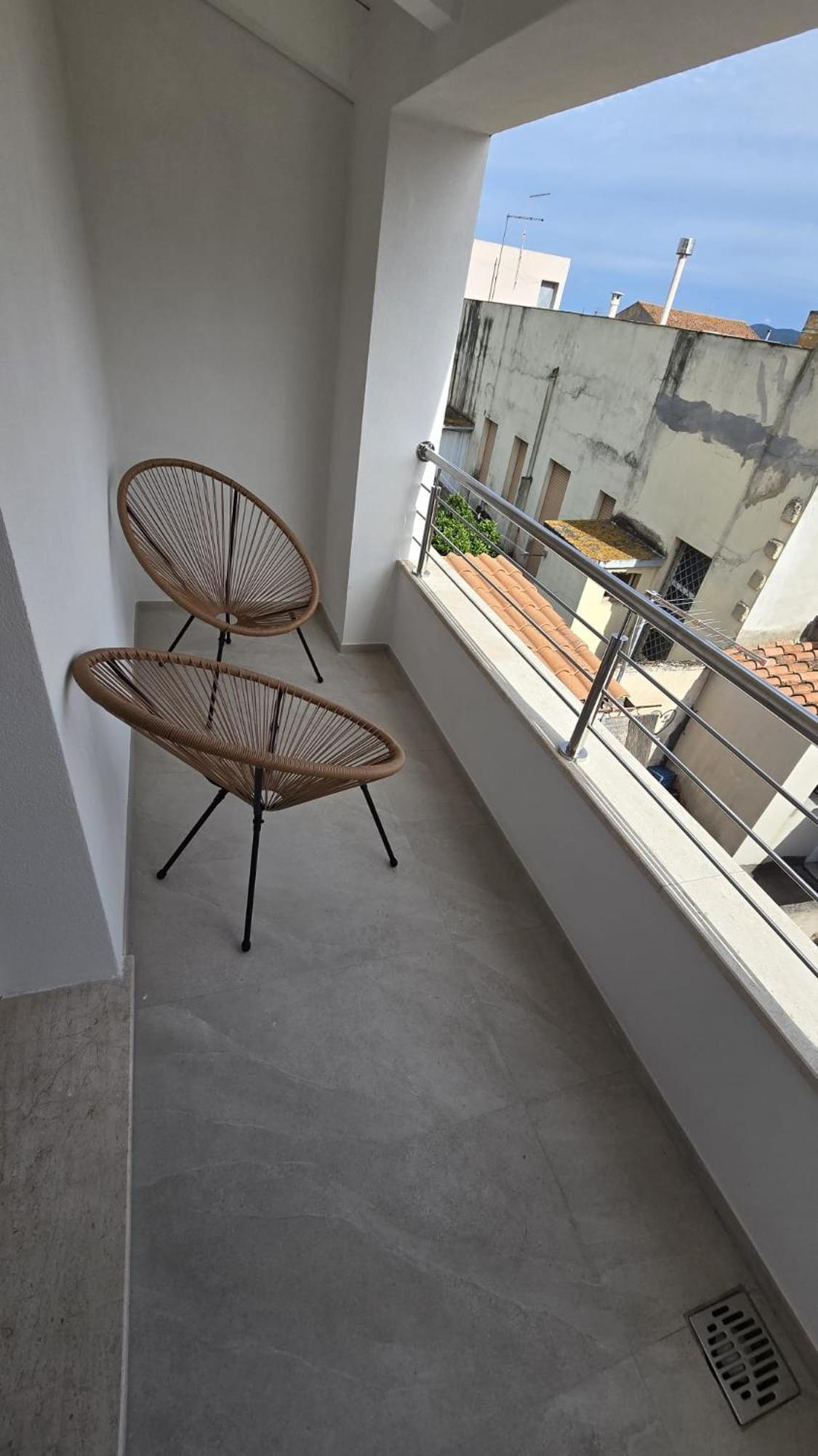 Hotel Bullerjanos à Olbia Extérieur photo